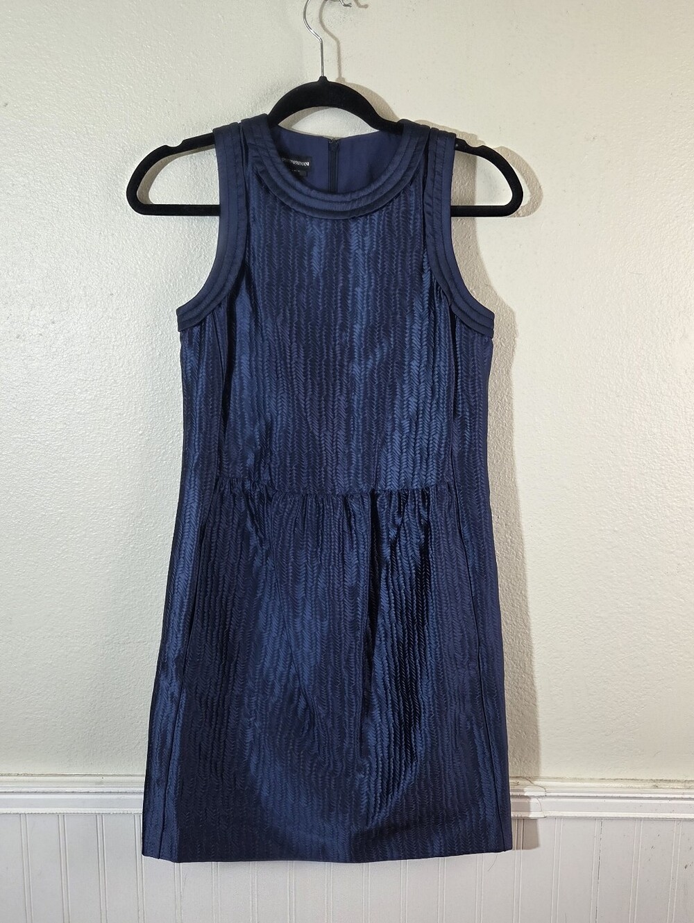 Emporio Armani Dress Women's XS US 2 Navy Blue Textured Sleeveless Mini Shift